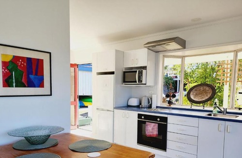 Monaco House | Nelson Beachside Retreat