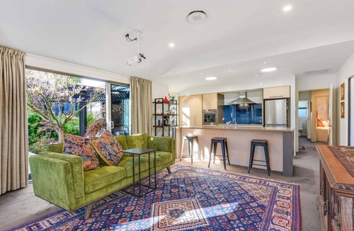 Britannia Heights House | Nelson Panorama Haven