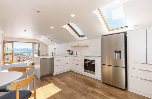 Stepneyville Apartment | Nelson Waterfront | Stunning Harbour Views | 2BR