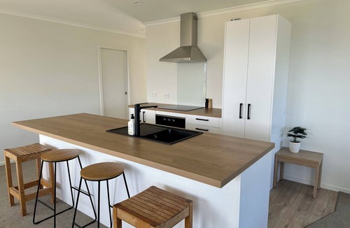 Stoke House | New Home with Tasman Views