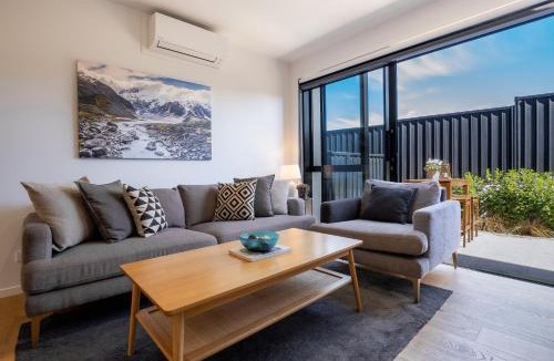 Albert Town House | New & Stylish Townhouse - Great Neighbourhood
