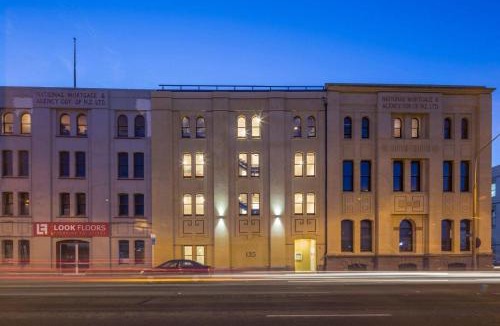 Dunedin City Centre Apartment | No5 Cumberland Street deluxe apartment
