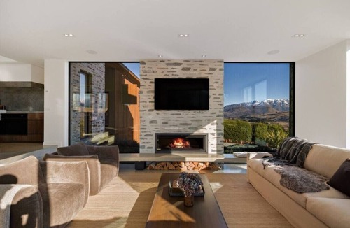 Lake Hayes Villa | Noa By The Lake | 7 bedrooms, lake view, spa pool, outdoor fireplace