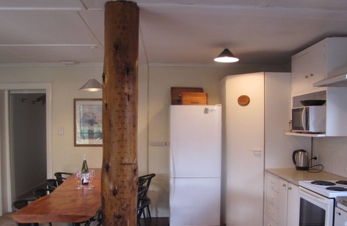 Ohakune Cottage | Ohakune Lodge: Burnski: Ohakune Holiday Home