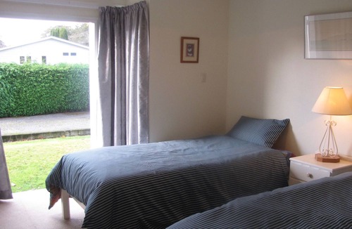 Ohakune Cottage | Ohakune Lodge: Burnski: Ohakune Holiday Home