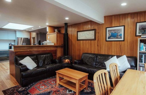 Okere Falls House | Okere Lake House - Jetty, Lake Rotoiti, Sleeps 12