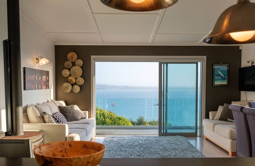 Omiha House | Omiha Oasis