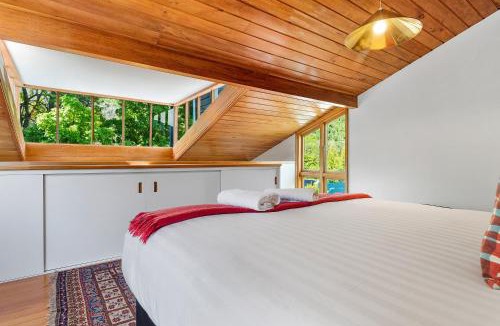 Arrowtown Ski Chalet | On Village Green