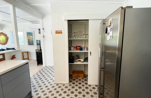 Oneroa House | Oneroa Village Oasis - Central Near Beaches