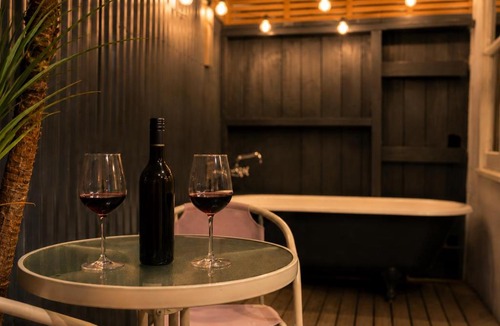 Waikanae House | Outdoor Bath Under the Stars, Couples Escape