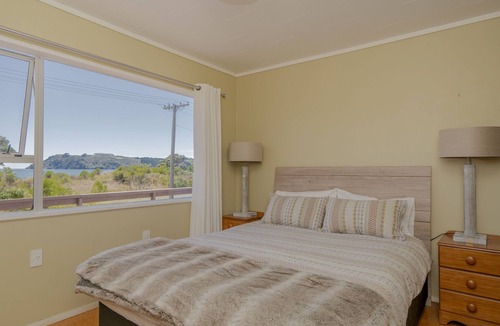 Cooks Beach House | Over the Dunes - Cooks Beach Holiday Home