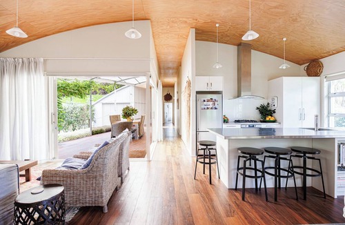 Tangoio House | Pīwakawaka | Coastal Retreat for Families & Friends | Waipatiki Beach
