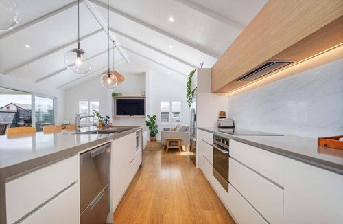 Whitianga House | Palm Retreat - Whitianga