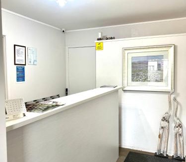 Papakura Hotel | Papakura Pioneer Motor Lodge & Motel