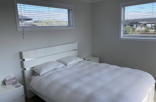 Papamoa Beach House | Papamoa Paradise - relax in the hot tub