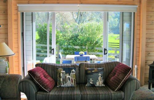 Cooks Beach House | Paradise in Flaxmill Bay - Flaxmill Bay Home