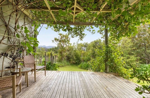 Parapara House | Parapara Lookout Coastal Stay