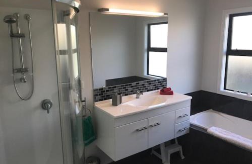 Napier House | Parklands paradise 3bedroom4beds