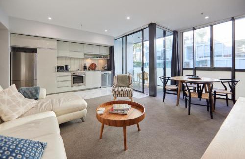 Auckland Central Business District Apartment | Pavilions Marina Apartment 102 - Wynyard Quarter Viaduct Harbour