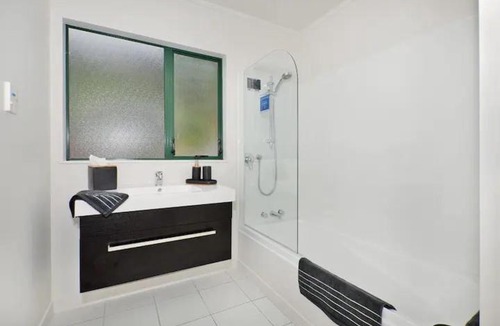 Whangarei House | Peaceful and close to town