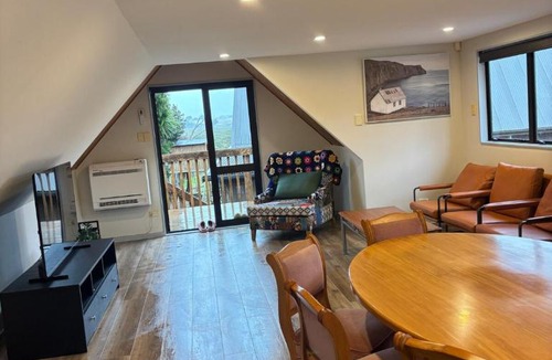 Kingseat House | Peaceful Loft Haven