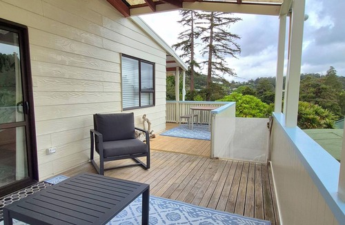 Russell House | Peaceful Russell Home Walk to Beach + Town