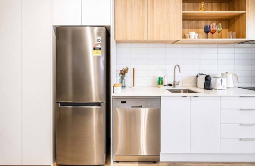 Lower Hutt House | Peaceful Stay | Near CBD & Queensgate
