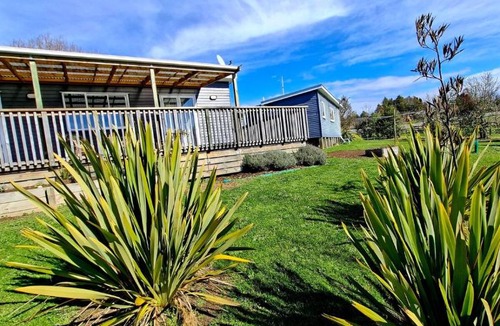 Mapua Villa | Pear Tree Cottage - Peaceful Retreat
