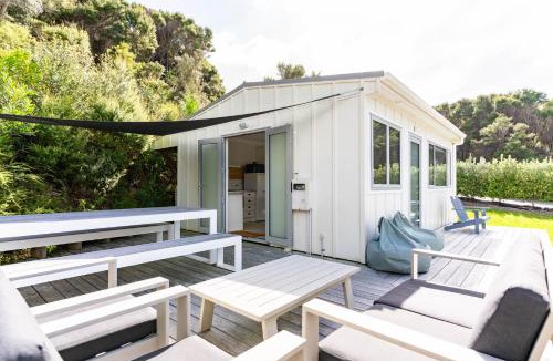 Mangawhai Heads House | Pearls Embrace - Mangawhai Heads Studio