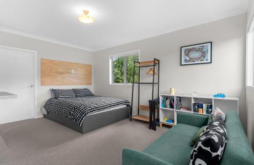 Mangawhai Heads House | Pearls Embrace - Mangawhai Heads Studio