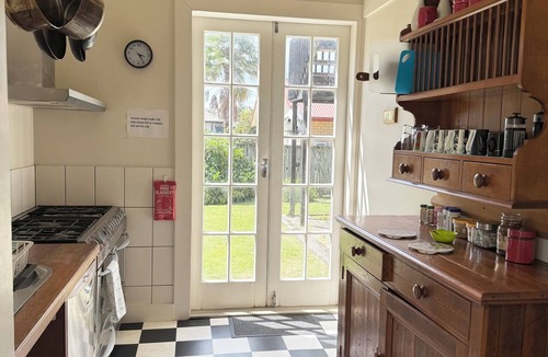Cambridge Bed & Breakfast | Penmarric House - Self Check-in