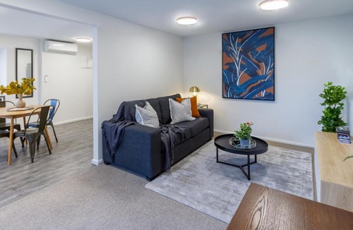 Burnside Apartment | Perfect 1-Bedroom Retreat Near the Airport