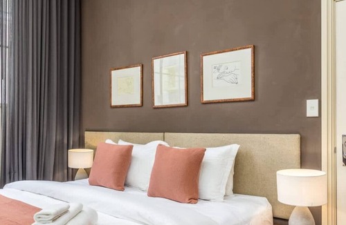 Auckland Central Business District Apartment | Perfect City Pad