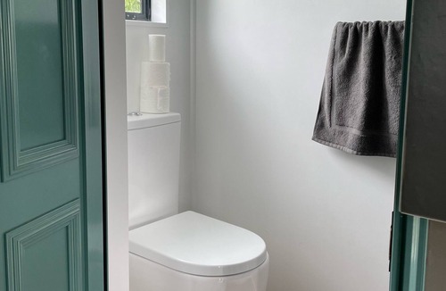Cooks Beach House | Perfect for a fun family get away - The ultimate KIWI BACH