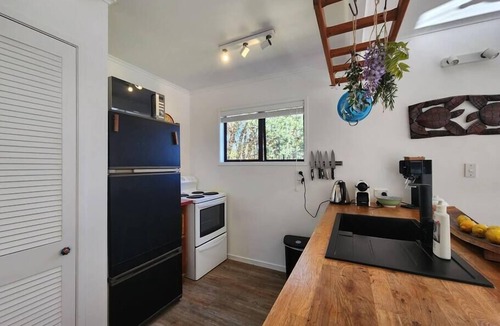Hahei House | Pet friendly, covered outdoor space, only a short walk from shops and playground