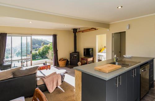 Raurimu House | Pikorua - Raurimu Holiday Home