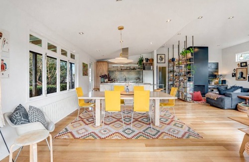 Auckland Villa | Pool + Fire Pit + Walk to Eden Park + Projector | Kingsland