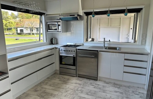 Okere Falls RV Rental | Premium Lakeview Cabin with Stunning Lake Views at Lake Rotoiti