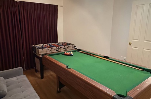 Bethlehem House | Prime Location Home away from Home