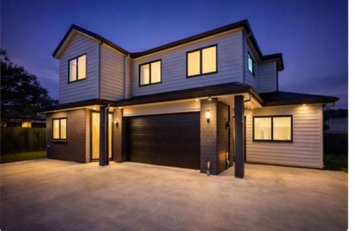 Papatoetoe House | Private Ground Floor 3-Bedroom Suite