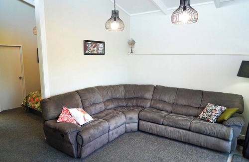 Tauranga Apartment | Private, spacious, well appointed, self-contained unit.