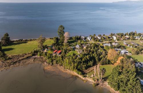 Parapara House | Quail Rise - Collingwood Holiday Home