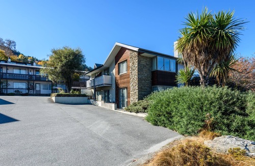 Queenstown Hotel | Queenstown Motel Apartments