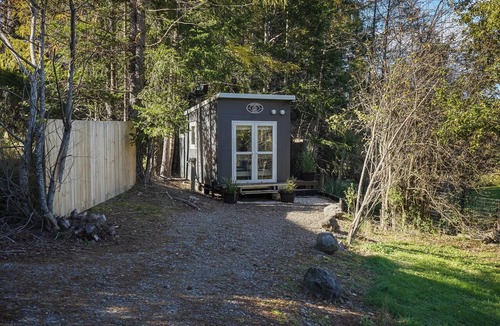 Hanmer Springs House | Quiet and Private Tiny Home with Outdoor Bath in Hanmer Springs