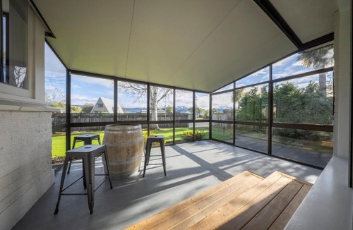 Te Anau House | Quiet on Quintin - Te Anau Holiday Home