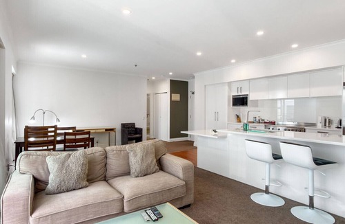 Auckland Central Business District Apartment | QV Stays Spacious Hideaway on the Wharf