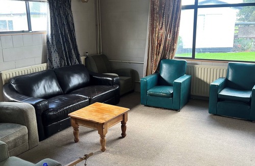 Temuka House | R3 Green Hayes Estate Rentals- Magnolia House