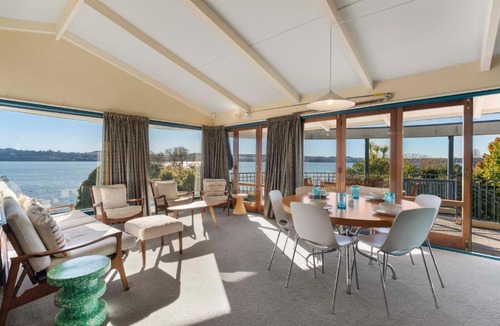 Rainbow Point House | Rainbow Point Yacht Club - Taupo Holiday Home