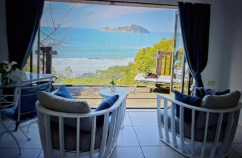 Tokomaru Bay Apartment | Rangimarie Anaura Bay Beachstay