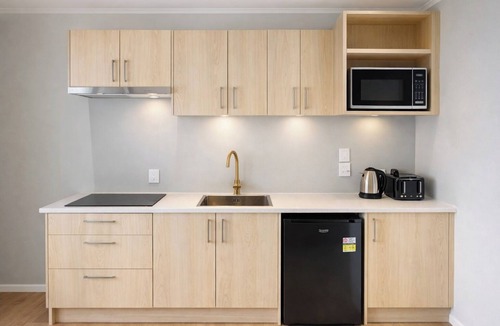 Paihia Hotel | Rayya Suites By Ktc